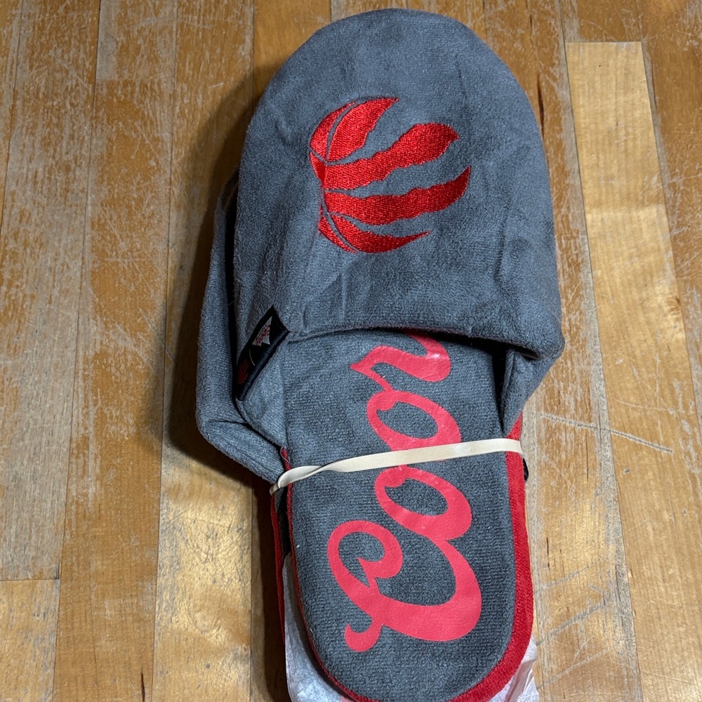 Coors Light Toronto Raptors Slippers